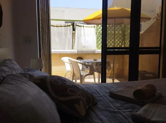 Flat Cloud 9 * Zebbug (Gozo)